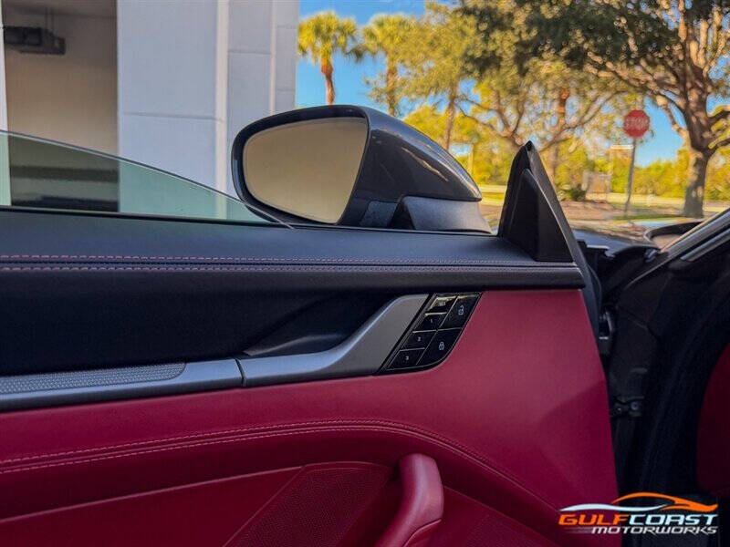 2020 Porsche 911 Carrera S