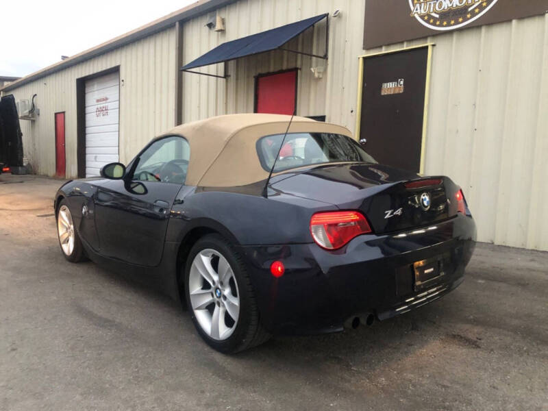 2006 BMW Z4 3.0i