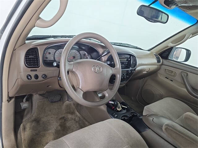 2003 Toyota Sequoia SR5