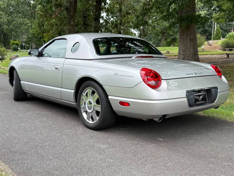 2005 Ford Thunderbird Deluxe