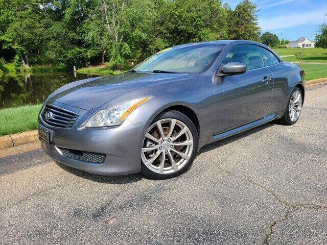 2010 Infiniti G37 Convertible