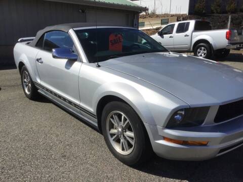 2005 Ford Mustang for sale at Mine Hill Motors LLC in Mine Hill NJ