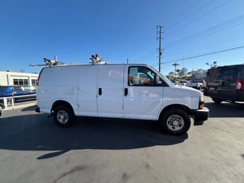 2021 Chevrolet Express 2500