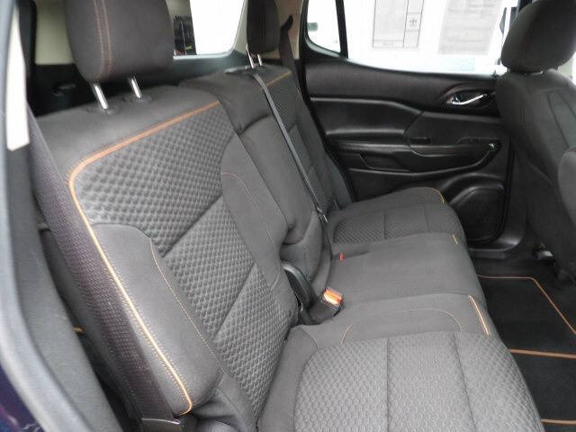 2017 GMC Acadia SLE-2