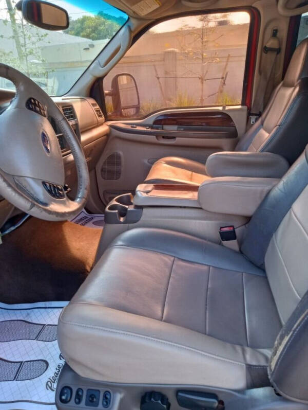 2004 Ford Excursion Eddie Bauer