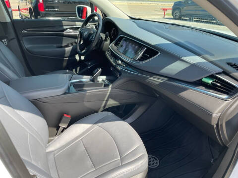 2020 Buick Enclave Essence