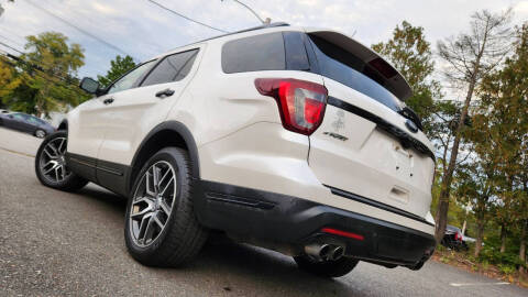 2018 Ford Explorer Sport