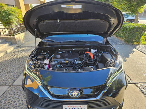 2023 Toyota Venza Nightshade Edition