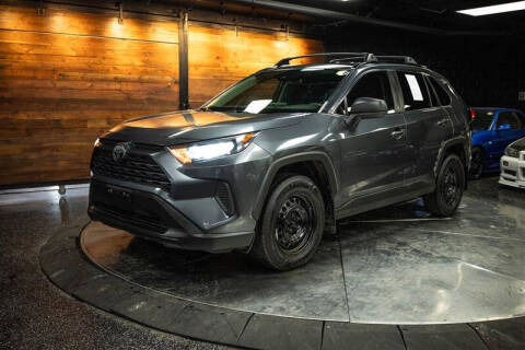 2020 Toyota RAV4 LE