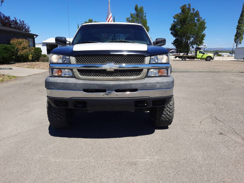 2004 Chevrolet Silverado 2500HD LS