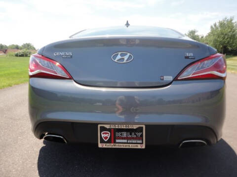 2014 Hyundai Genesis Coupe 3.8 R-Spec