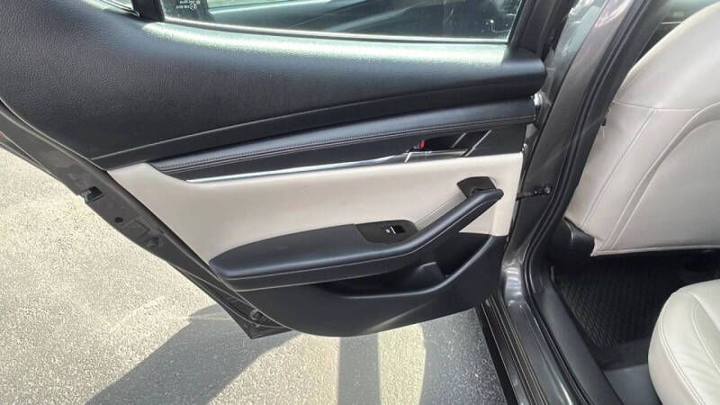 2023 Mazda Mazda3 Hatchback 2.5 S Preferred