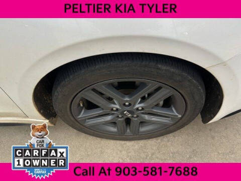 2021 Kia Forte GT Line