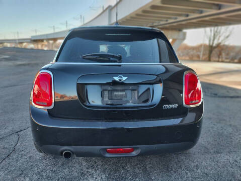 2018 MINI Hardtop 4 Door Cooper