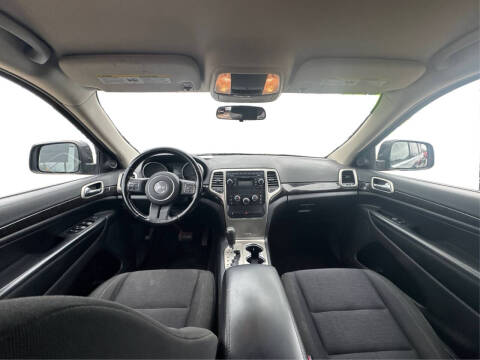 2012 Jeep Grand Cherokee Laredo