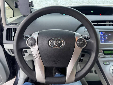 2012 Toyota Prius Two