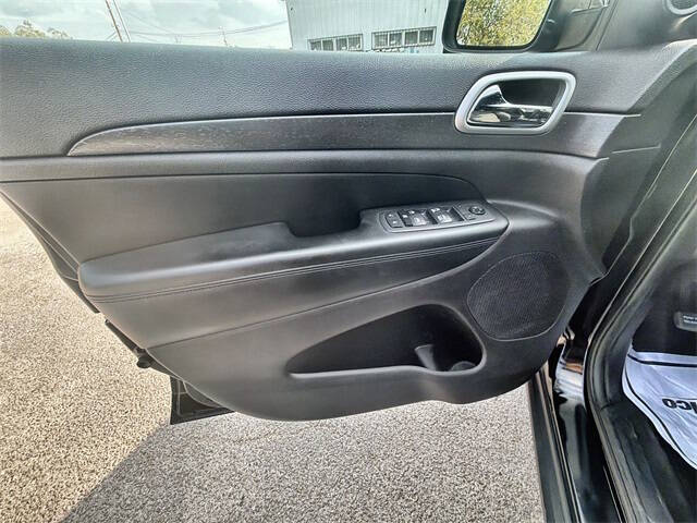 2018 Jeep Grand Cherokee Laredo