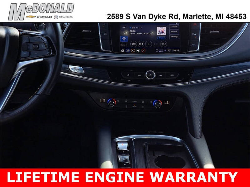 2023 Buick Enclave Essence