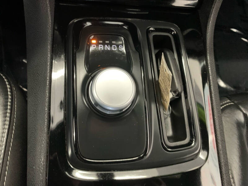 2021 Chrysler 300 S V6