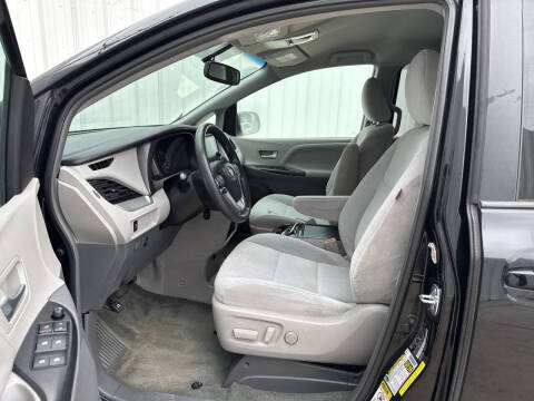 2016 Toyota Sienna