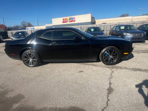 2013 Dodge Challenger SXT