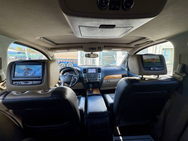 2014 Nissan Armada Platinum
