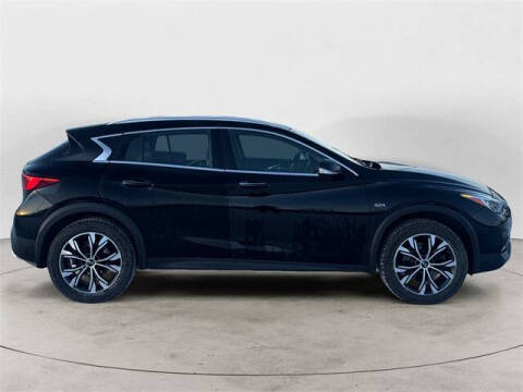 2018 Infiniti QX30 Premium