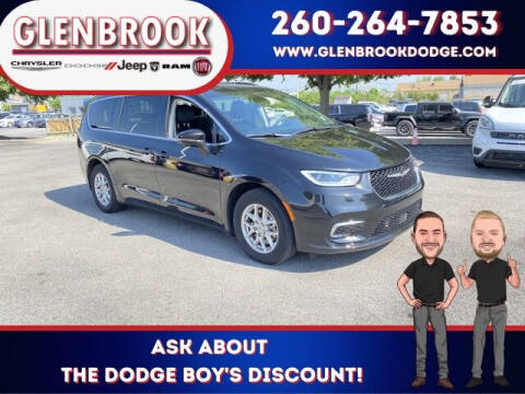 2022 Chrysler Pacifica for sale at Glenbrook Dodge Chrysler Jeep Ram and Fiat in Fort Wayne IN