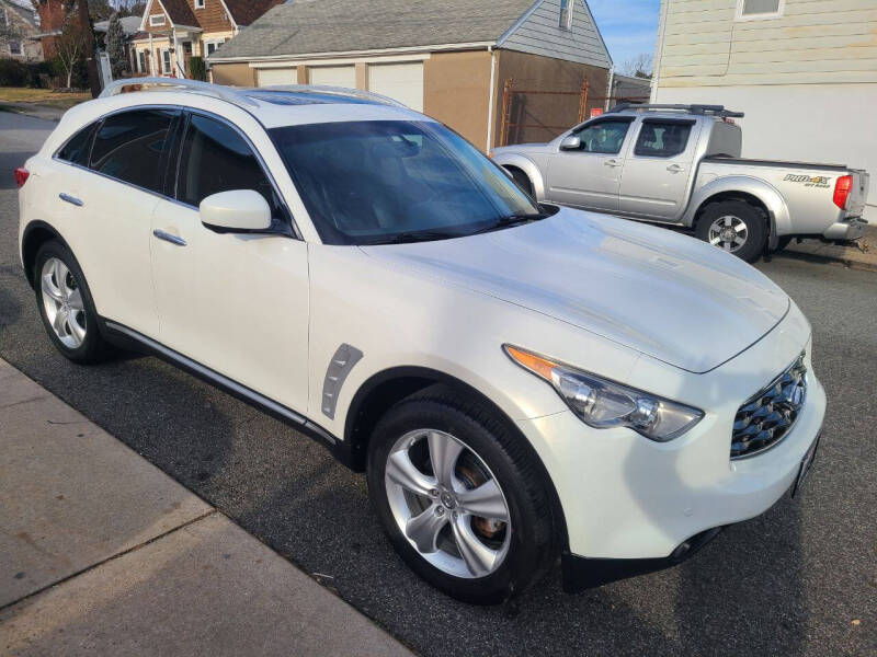 2010 Infiniti FX35