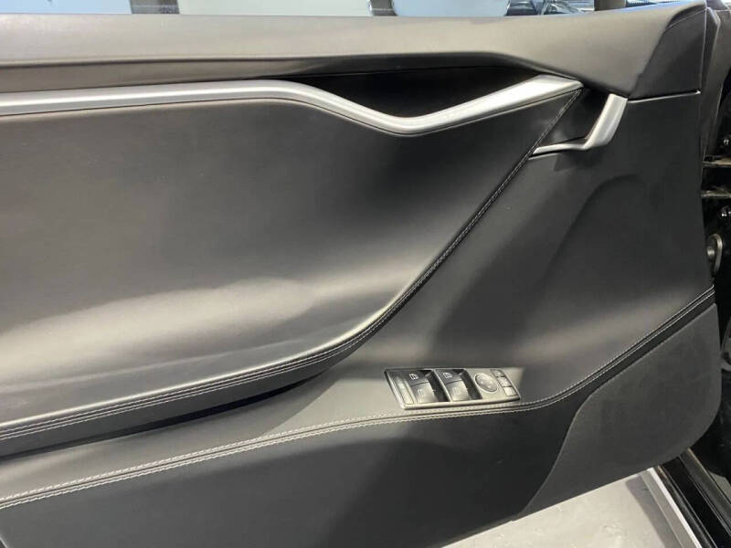2017 Tesla Model S 75