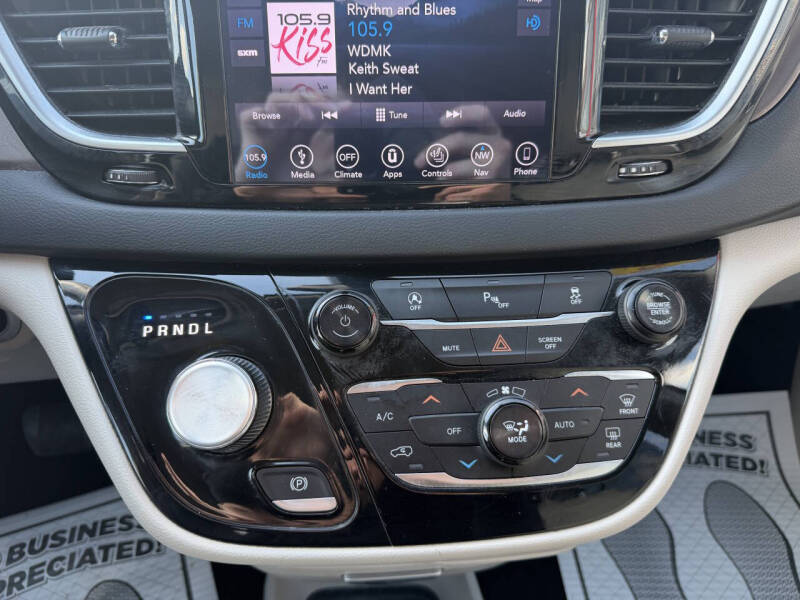 2018 Chrysler Pacifica Touring L Plus