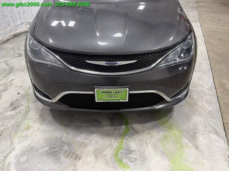 2019 Chrysler Pacifica Touring L