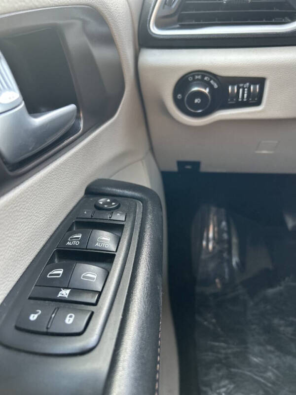 2019 Chrysler Pacifica Touring L