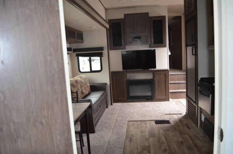 2019 Forest River Salem Hemisphere Hyper-Lyte