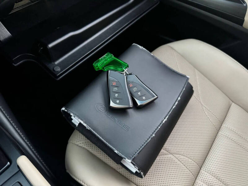 2021 Lexus ES 350 Ultra Luxury