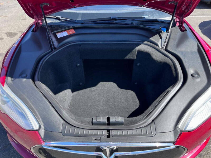 2014 Tesla Model S