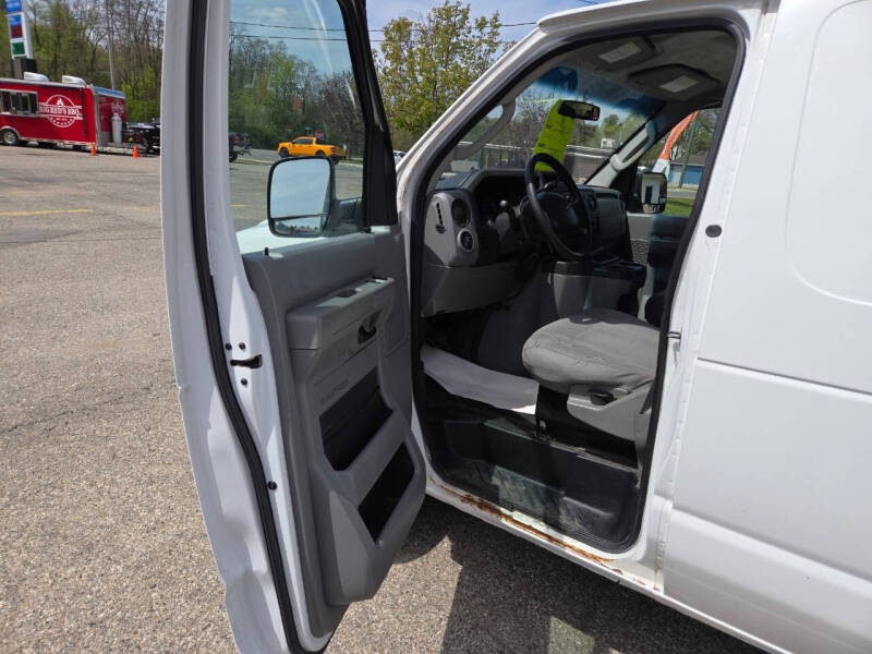 2012 Ford E-Series