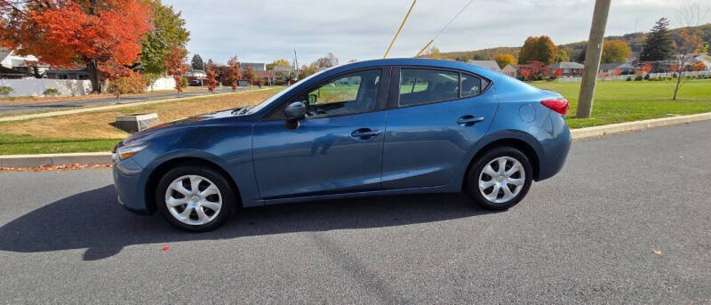 2018 Mazda MAZDA3 Sport