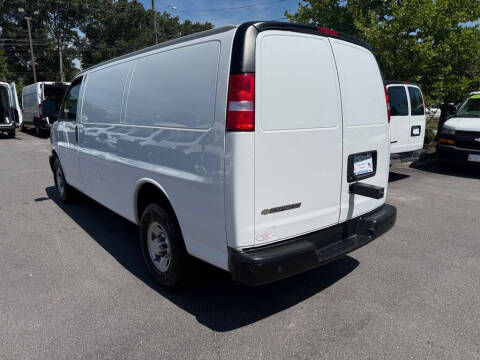 2020 Chevrolet Express 3500