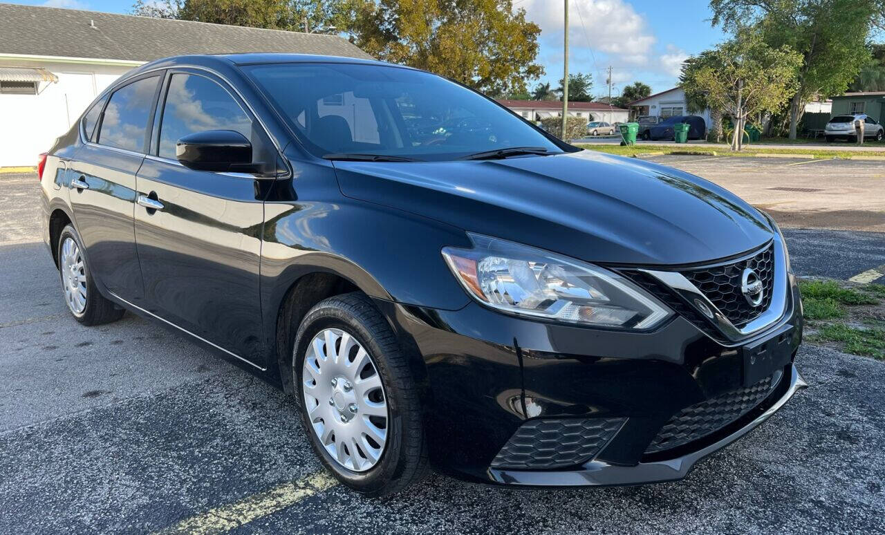 2018 Nissan Sentra  - $12,500