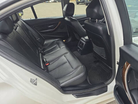 2015 BMW 3 Series 328i xDrive