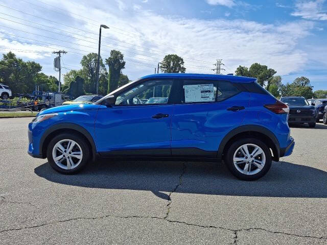 2025 Nissan Kicks Play S