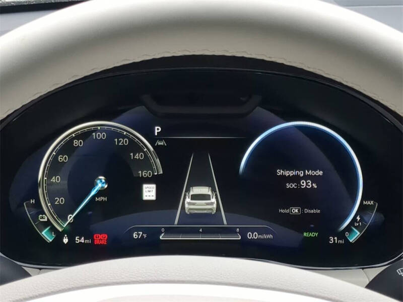 2025 Genesis Electrified GV70 Advanced