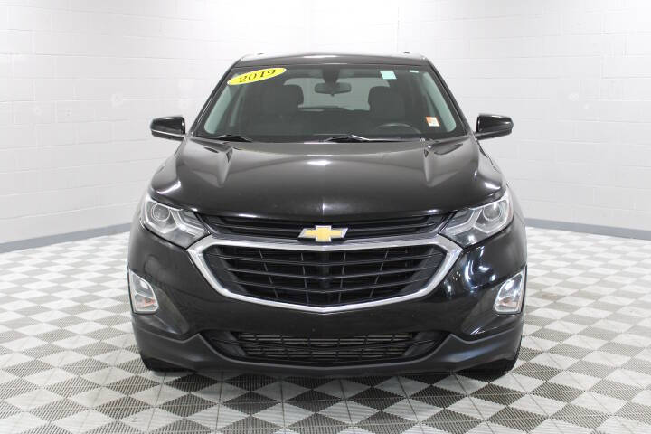 Used 2019 Chevrolet Equinox LT with VIN 2GNAXKEV8K6113003 for sale in Plattsmouth, NE