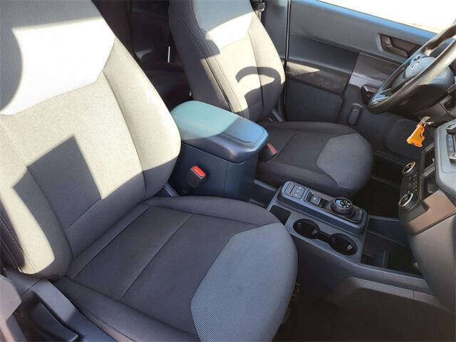 2022 Ford Maverick XL