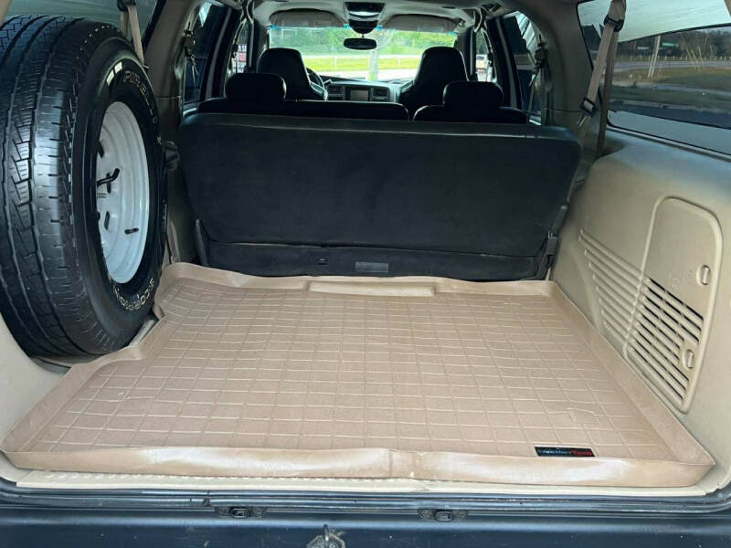 2005 Ford Excursion Eddie Bauer