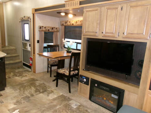 2015 Crossroads RV Cruiser 305RS