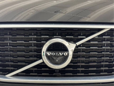 2018 Volvo XC60 T5 R-Design