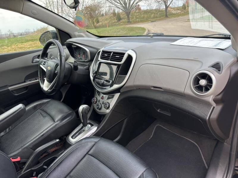 2018 Chevrolet Sonic Premier Auto