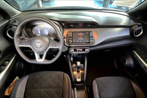 2020 Nissan Kicks SV